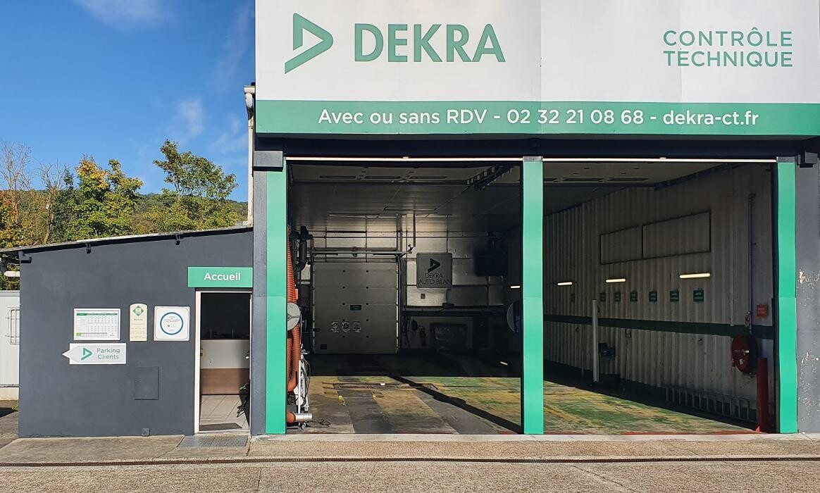 Images Centre contrôle technique DEKRA (AUTO-MOTO)