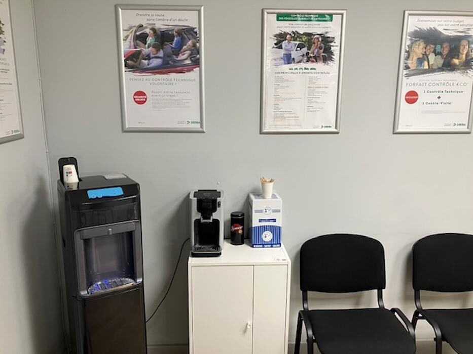 Images Centre contrôle technique DEKRA (AUTO-MOTO)