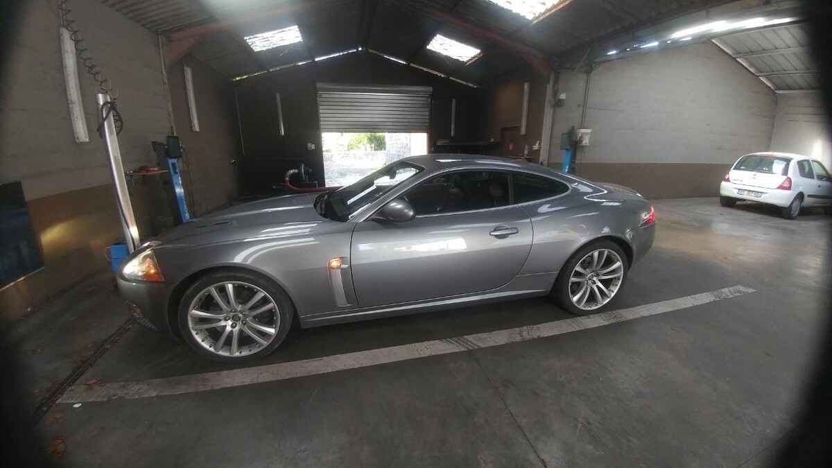 Images Centre contrôle technique DEKRA (AUTO-MOTO)