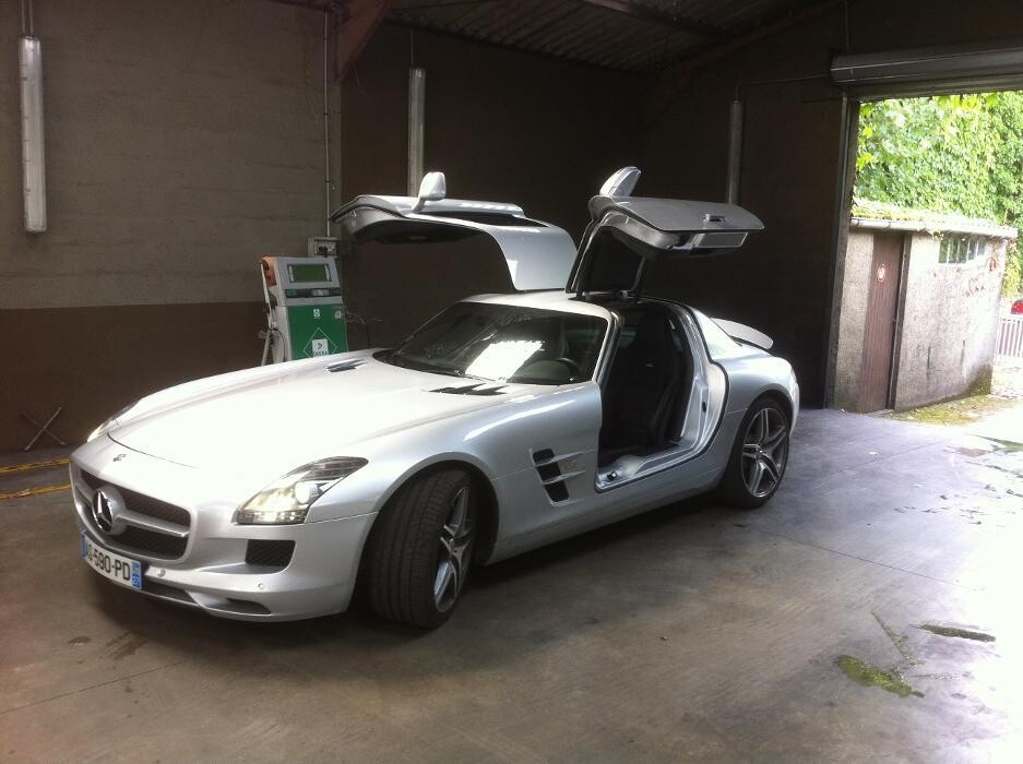 Images Centre contrôle technique DEKRA (AUTO-MOTO)