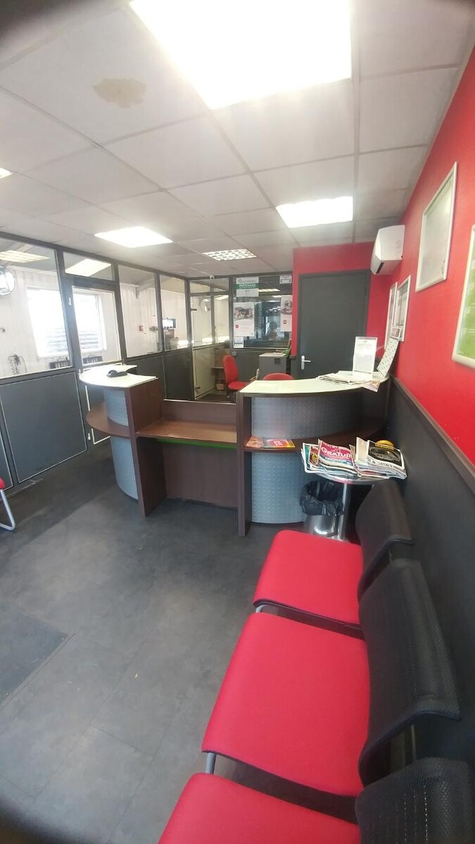 Images Centre contrôle technique DEKRA (AUTO-MOTO)