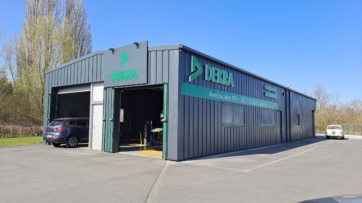 Images Centre contrôle technique DEKRA