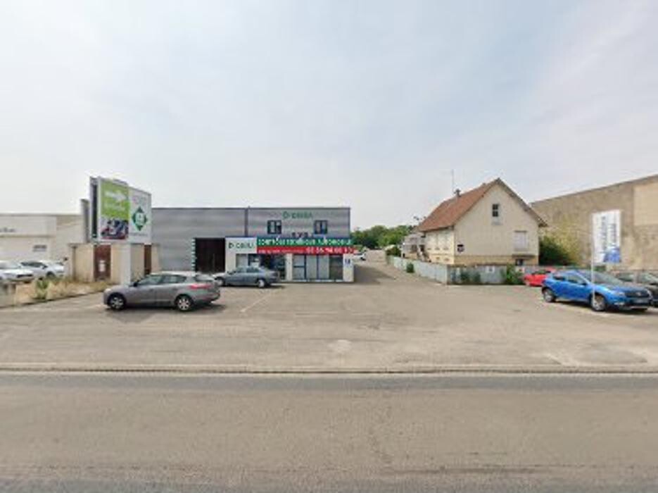 Images Centre contrôle technique DEKRA (AUTO-MOTO)