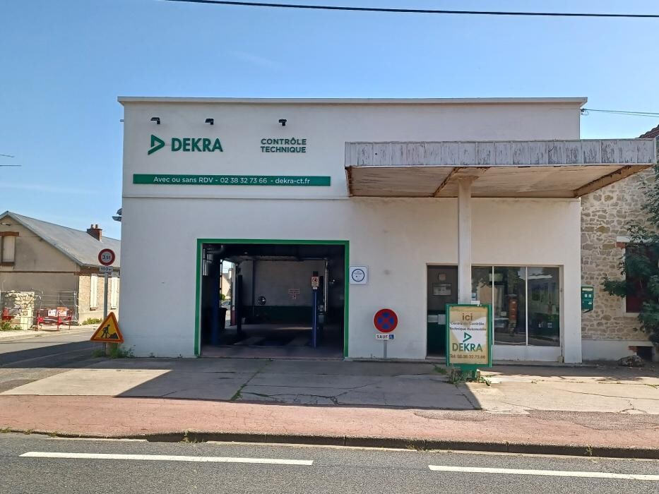 Images Centre contrôle technique DEKRA