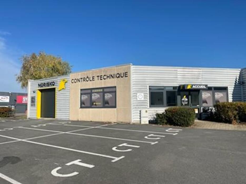 Images Contrôle Technique NORISKO ( AUTO-MOTO ) à côté du FLUNCH ZONE CARREFOUR