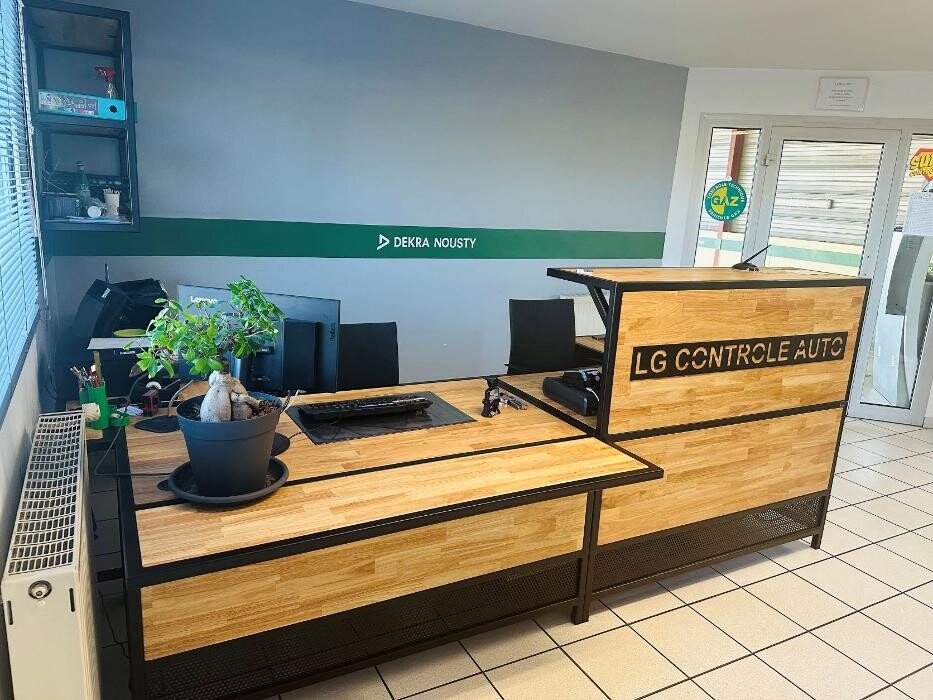 Images Centre contrôle technique DEKRA