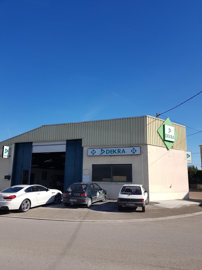 Images Centre contrôle technique DEKRA