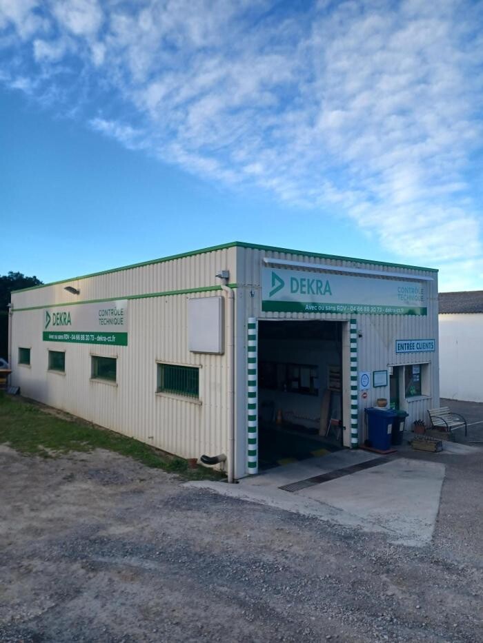 Images Centre contrôle technique DEKRA