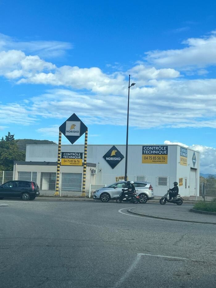 Images Centre contrôle technique NORISKO