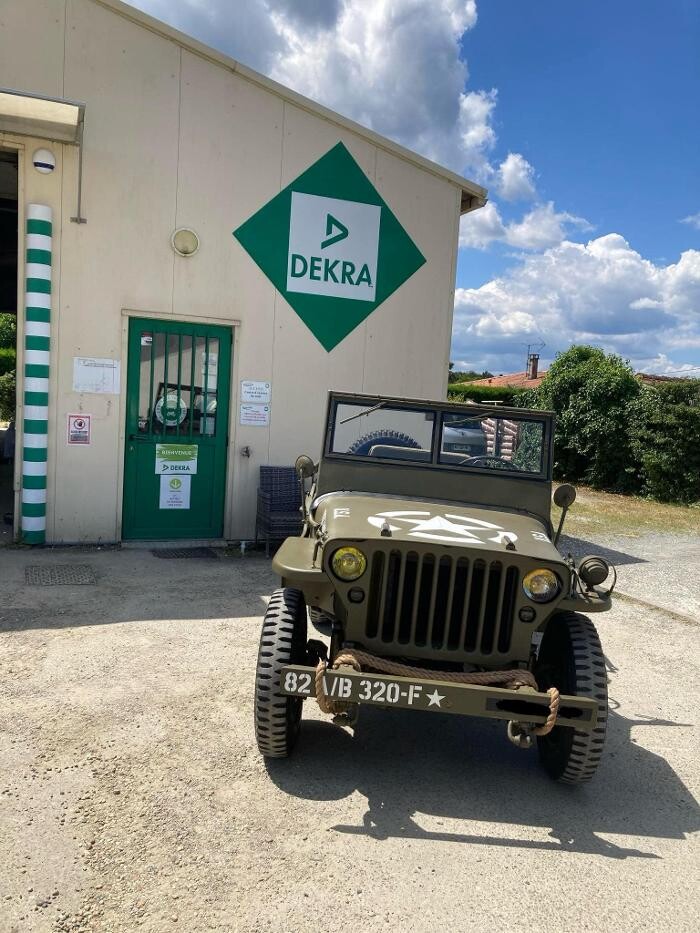 Images Centre contrôle technique DEKRA