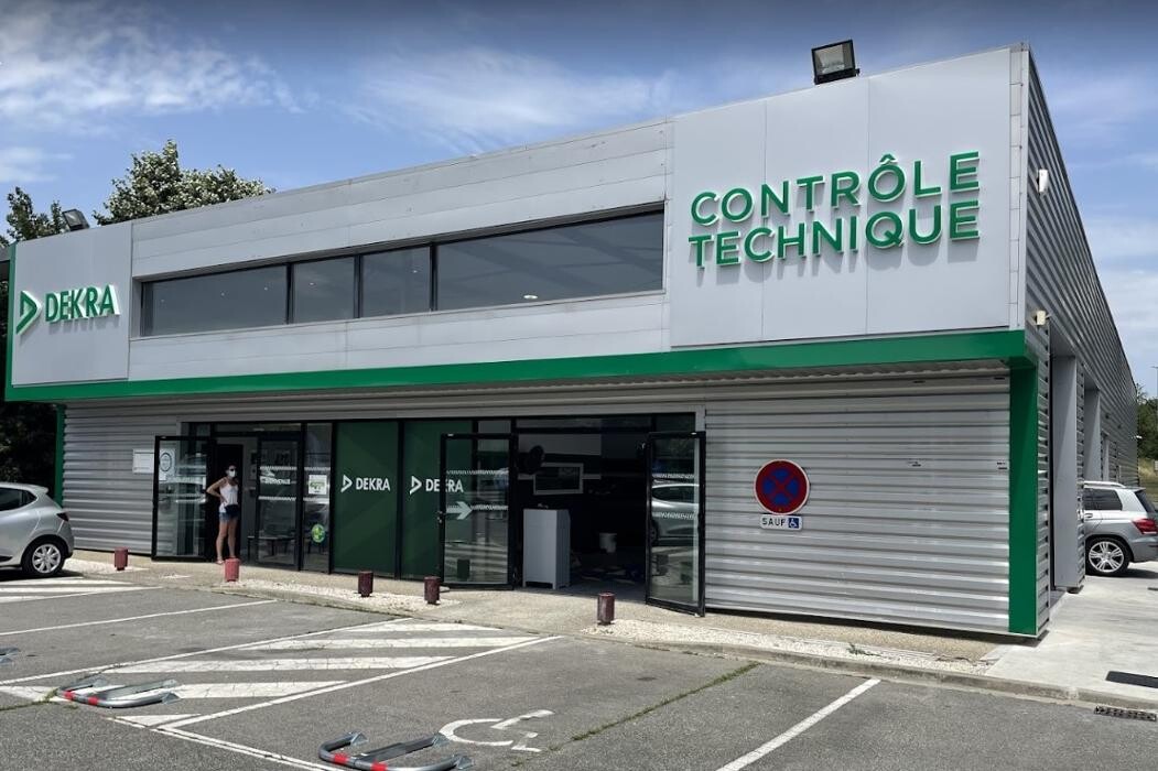 Images Centre contrôle technique DEKRA (AUTO-MOTO)