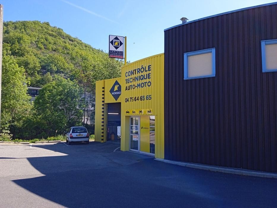 Images DURAND ALAIN SARL PRIVAS NORISKO (AUTO - MOTO)