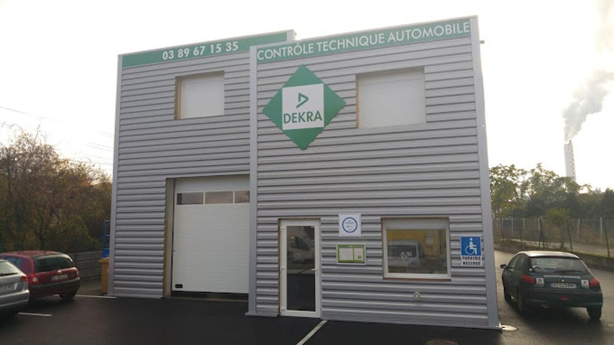 Images Centre contrôle technique DEKRA