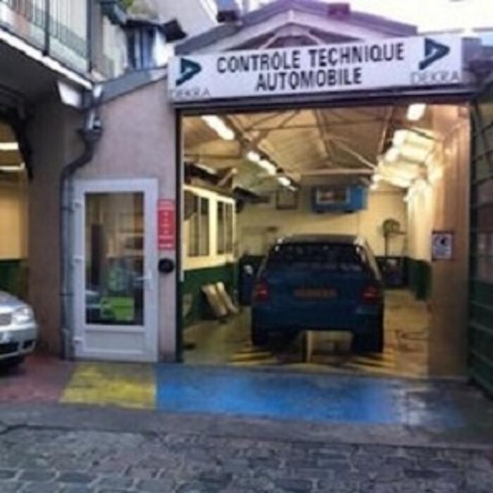 Images Centre de contrôle technique DEKRA