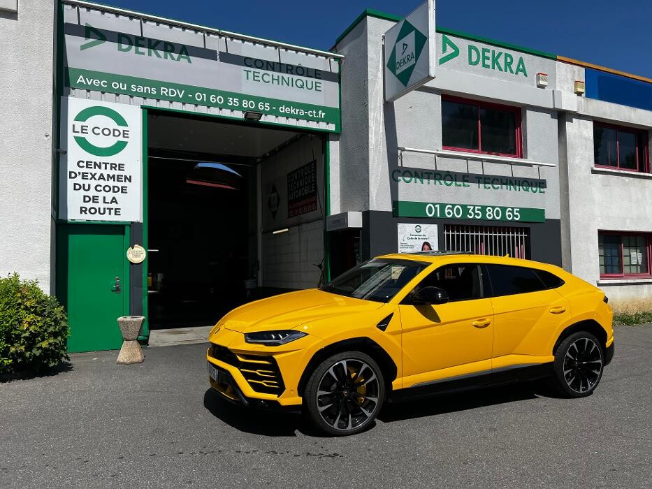 Images Centre contrôle technique DEKRA