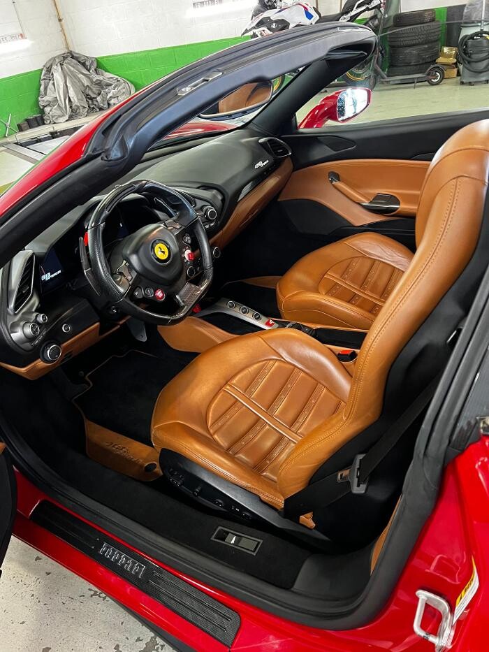 Images Centre contrôle technique DEKRA