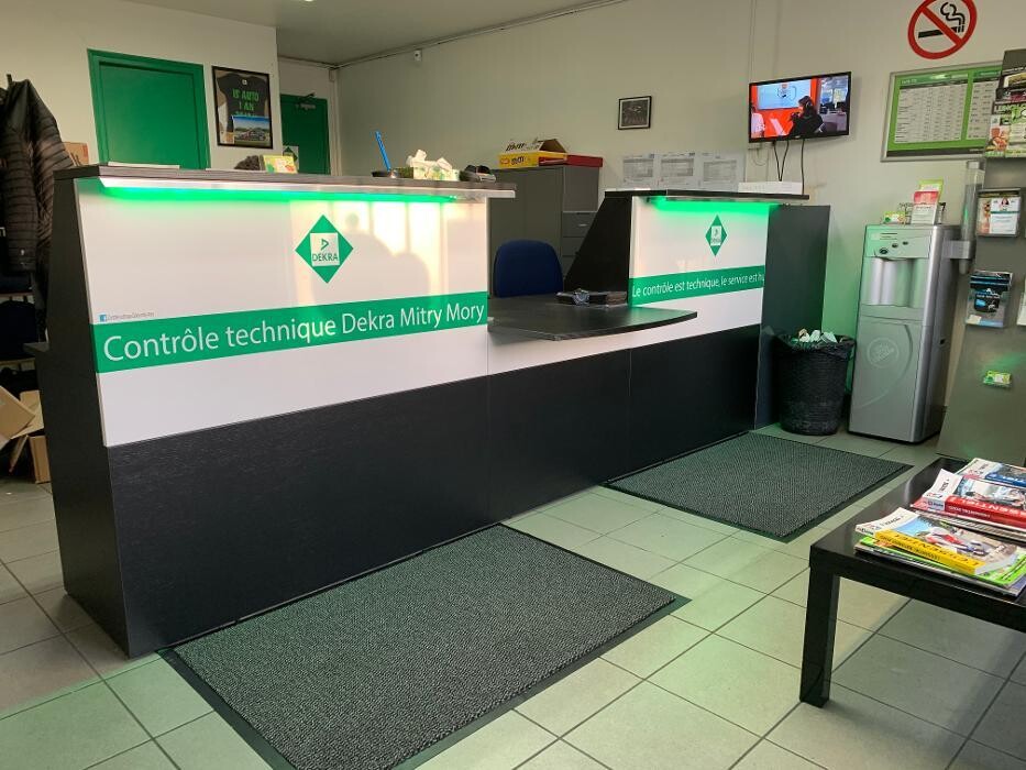 Images Centre contrôle technique DEKRA