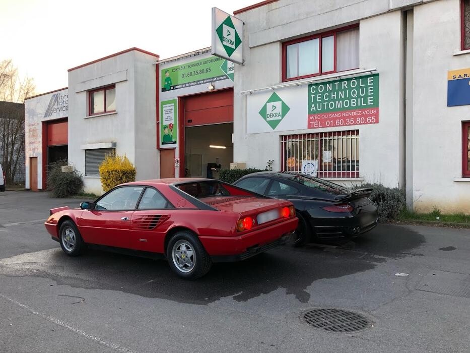 Images Centre contrôle technique DEKRA