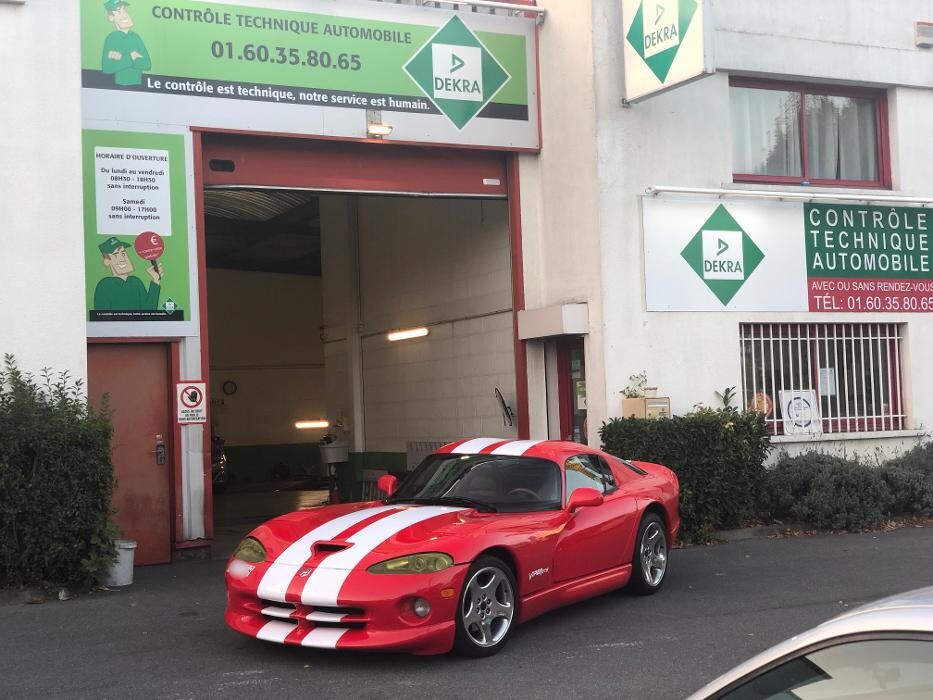 Images Centre contrôle technique DEKRA