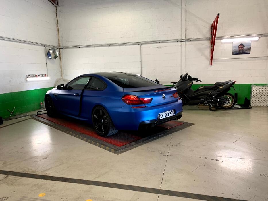 Images Centre contrôle technique DEKRA