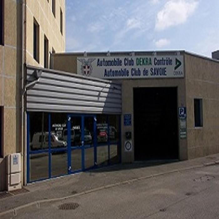 Images Centre contrôle technique DEKRA