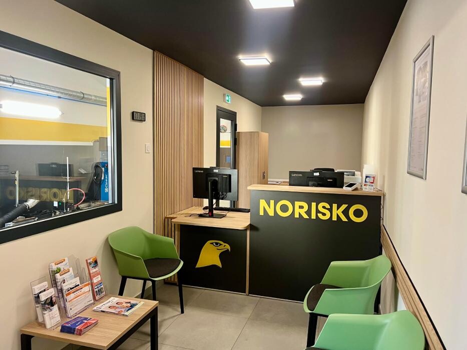 Images Centre contrôle technique NORISKO LE PRADET