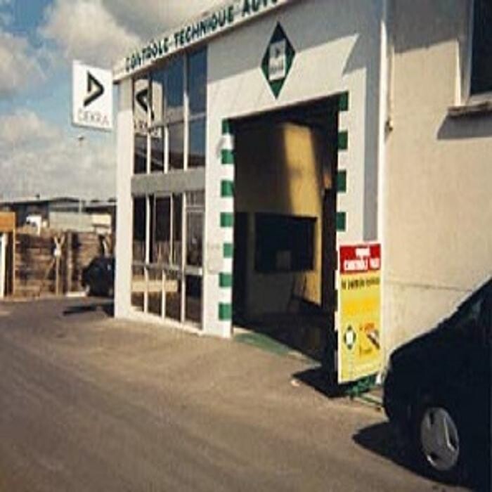 Images Centre contrôle technique DEKRA