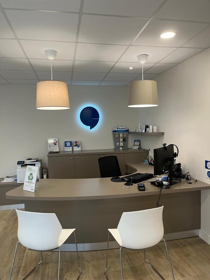 Images Audika - Audioprothésiste Tregunc