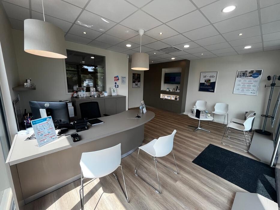 Images Audika - Audioprothésiste Bressuire