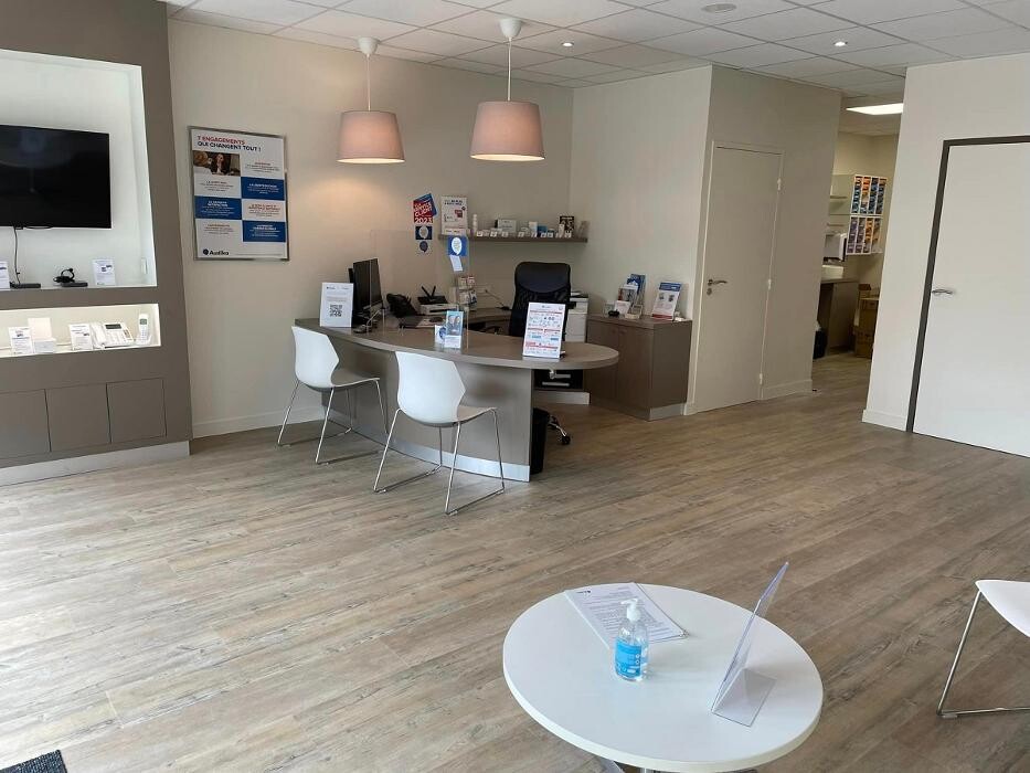 Images Audika - Audioprothésiste Les Sables d'Olonne