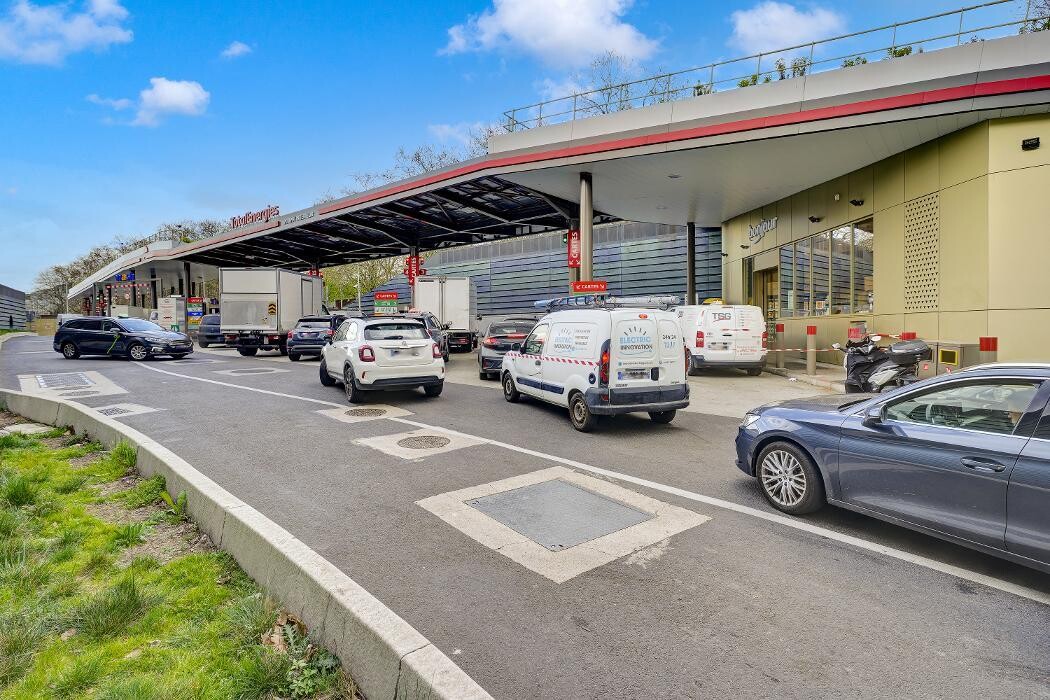 Images TotalEnergies - RELAIS DU PERIPH. INTERIEUR