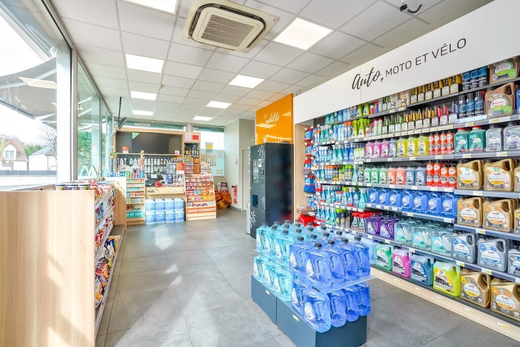 Images TotalEnergies - RELAIS ST BRICE SOUS FORET