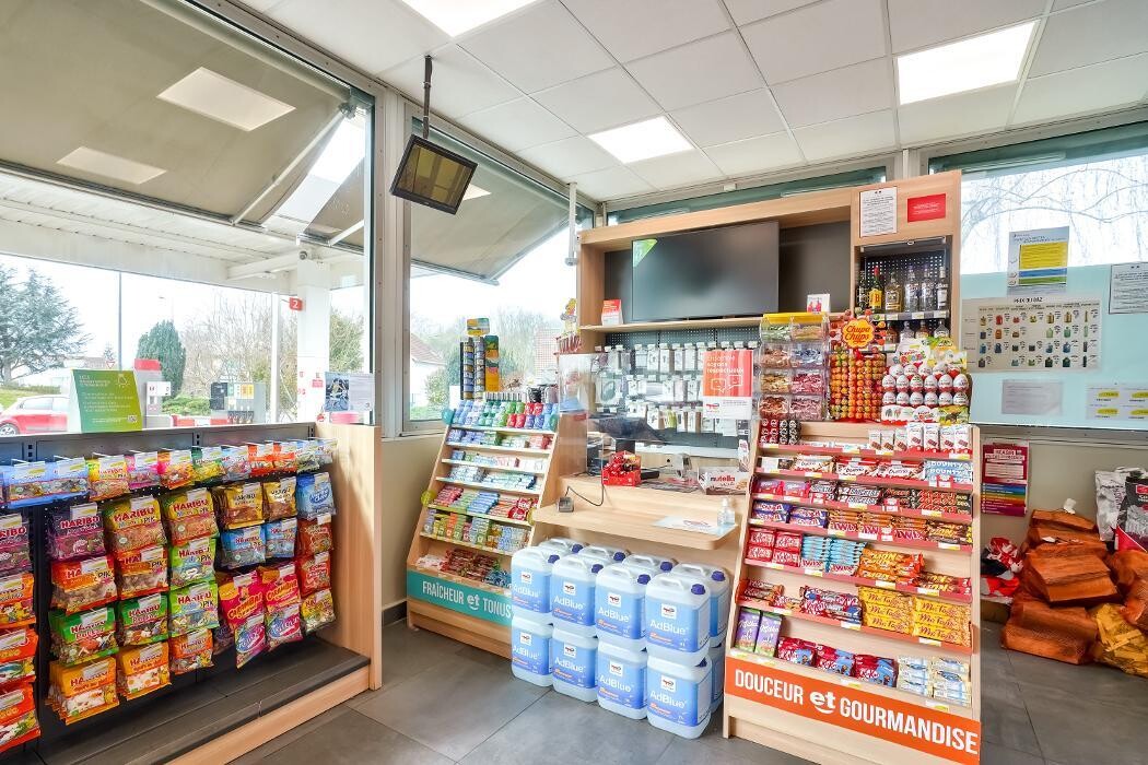 Images TotalEnergies - RELAIS ST BRICE SOUS FORET