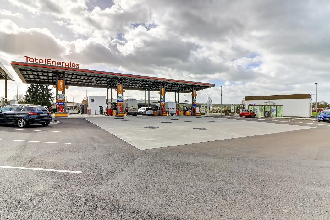 Images TotalEnergies Access - REL.ROND POINT J. ROSE