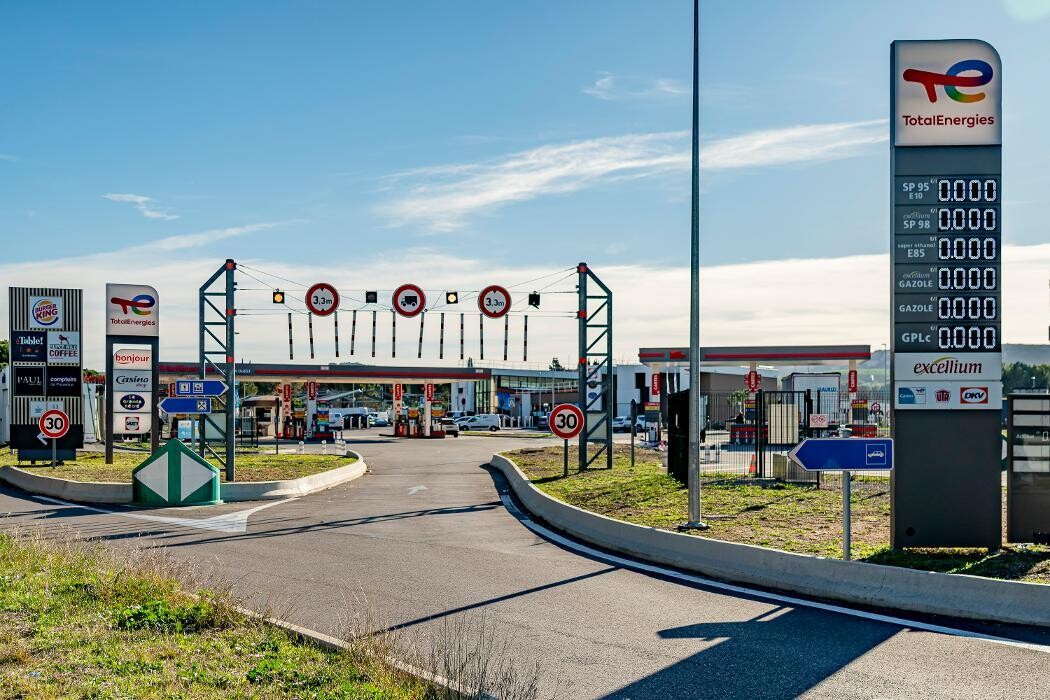 Images TotalEnergies - REL.LANCON DE PROVENCE OUEST