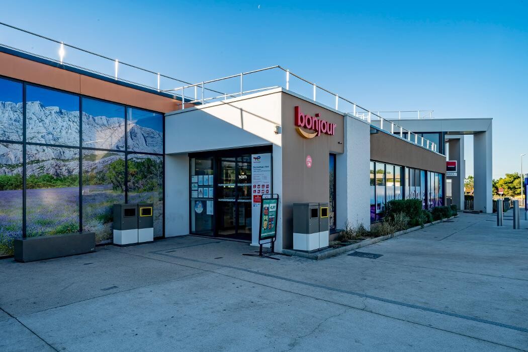 Images TotalEnergies - REL.LANCON DE PROVENCE OUEST