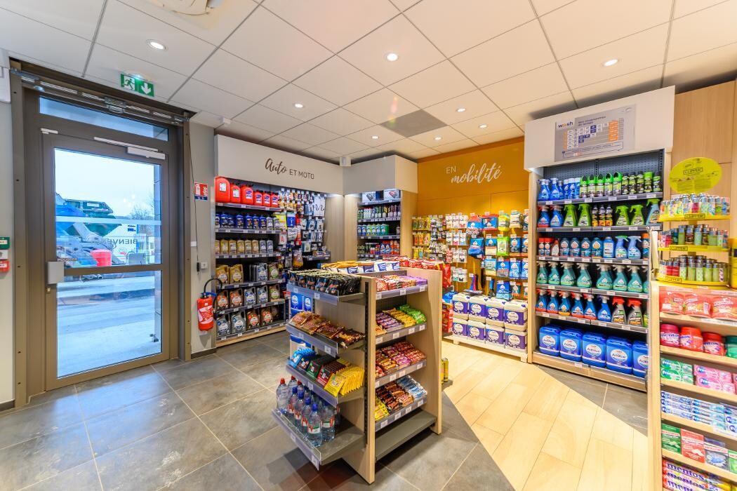 Images TotalEnergies - RELAIS OZOIR LA FERRIERE