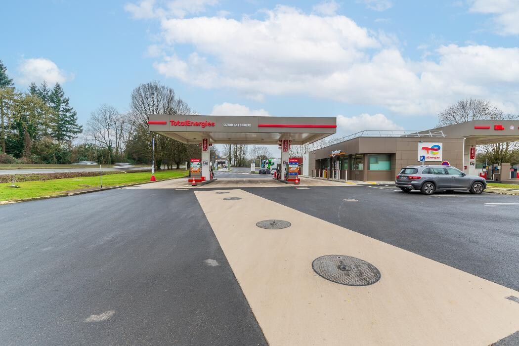 Images TotalEnergies - RELAIS OZOIR LA FERRIERE