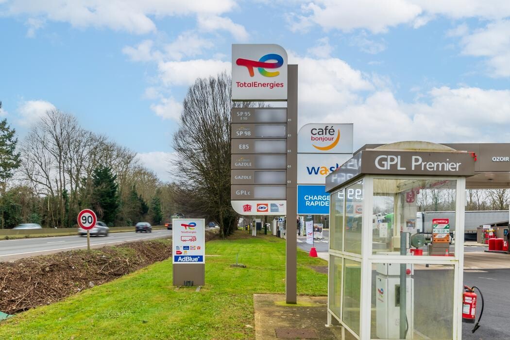 Images TotalEnergies - RELAIS OZOIR LA FERRIERE