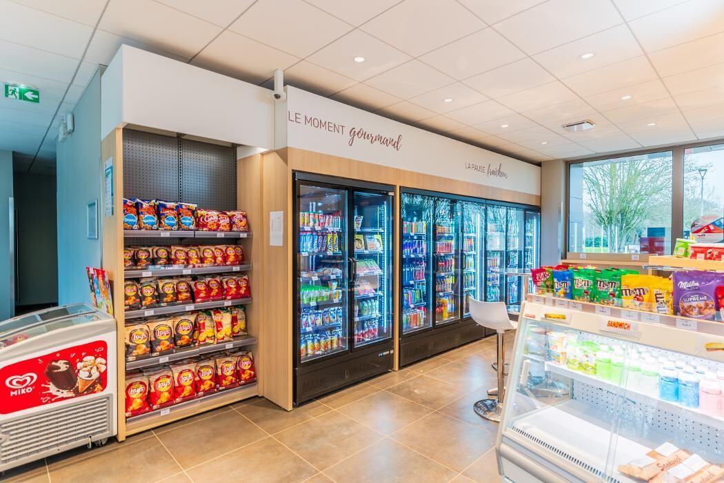 Images TotalEnergies - RELAIS OZOIR LA FERRIERE