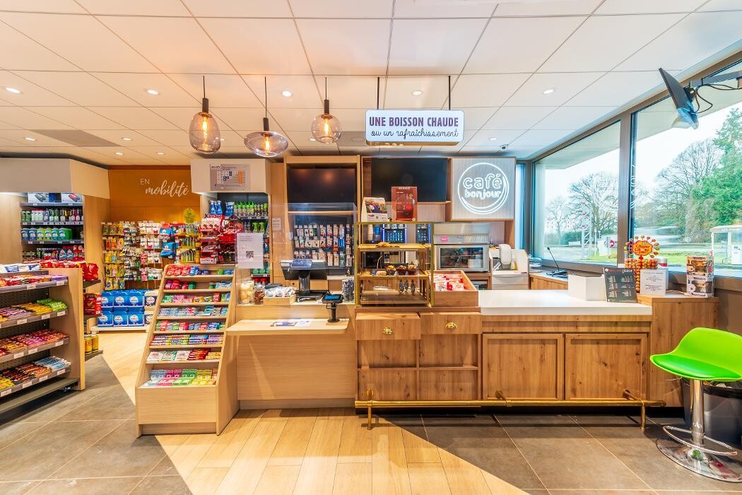 Images TotalEnergies - RELAIS OZOIR LA FERRIERE