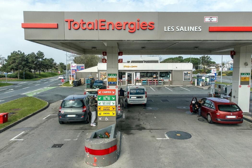 Images TotalEnergies - RELAIS VILLENEUVE LES SALINES