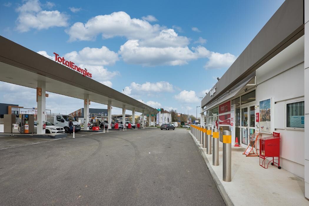 Images TotalEnergies Access - RELAIS AMIRAL MOUCHEZ