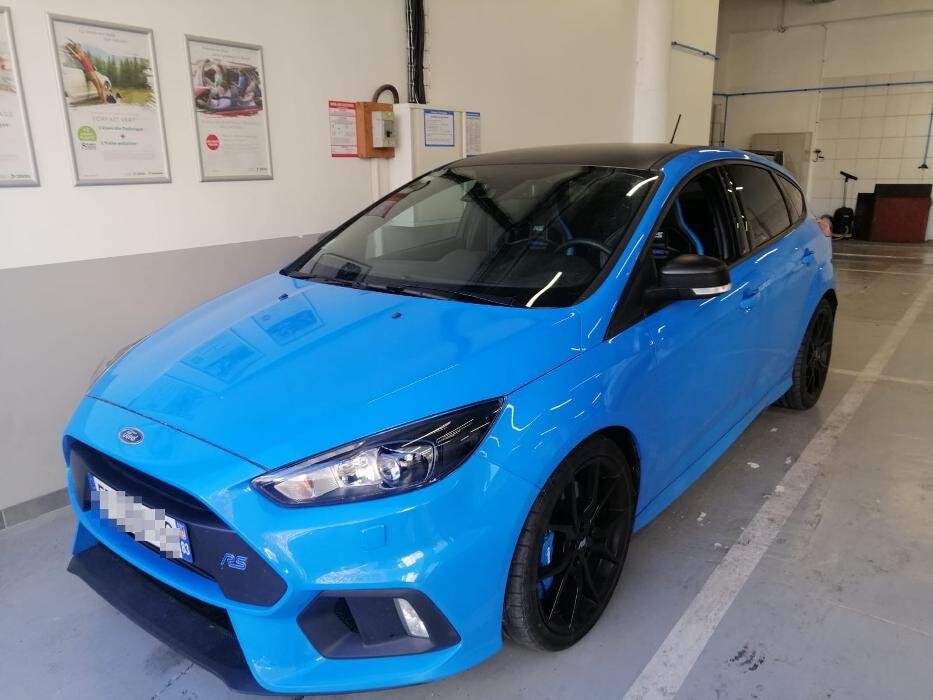 Images Centre contrôle technique DEKRA