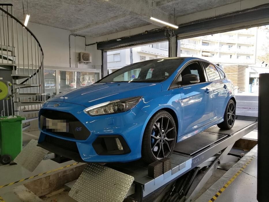 Images Centre contrôle technique DEKRA