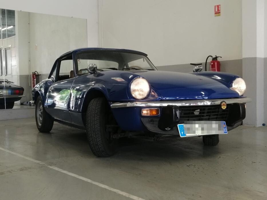 Images Centre contrôle technique DEKRA