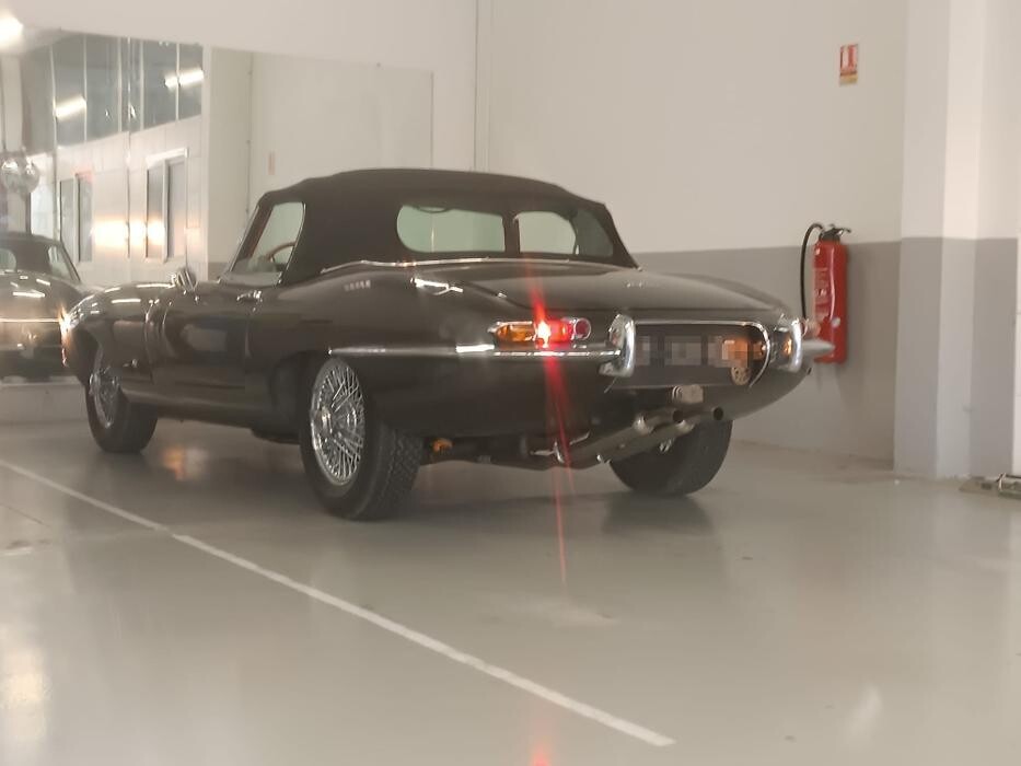 Images Centre contrôle technique DEKRA