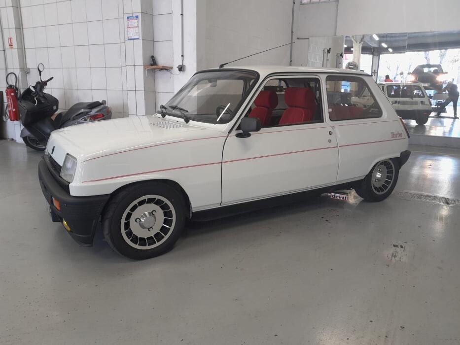 Images Centre contrôle technique DEKRA