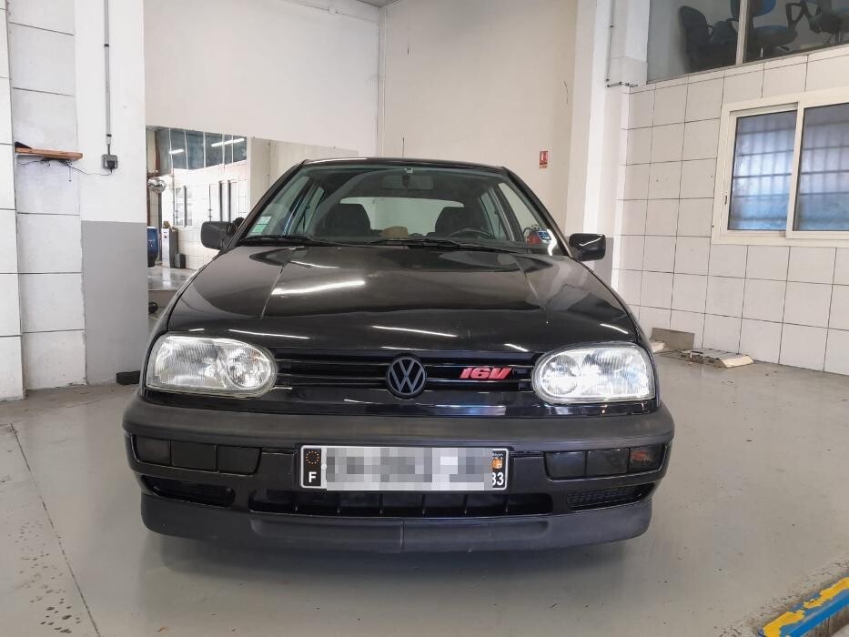 Images Centre contrôle technique DEKRA