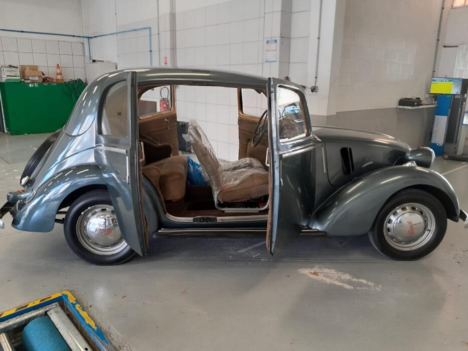 Images Centre contrôle technique DEKRA